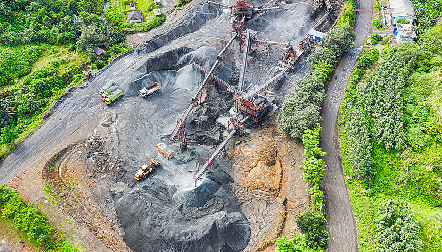 Kohle wird abgebaut und zerstört die Natur udn das Klima